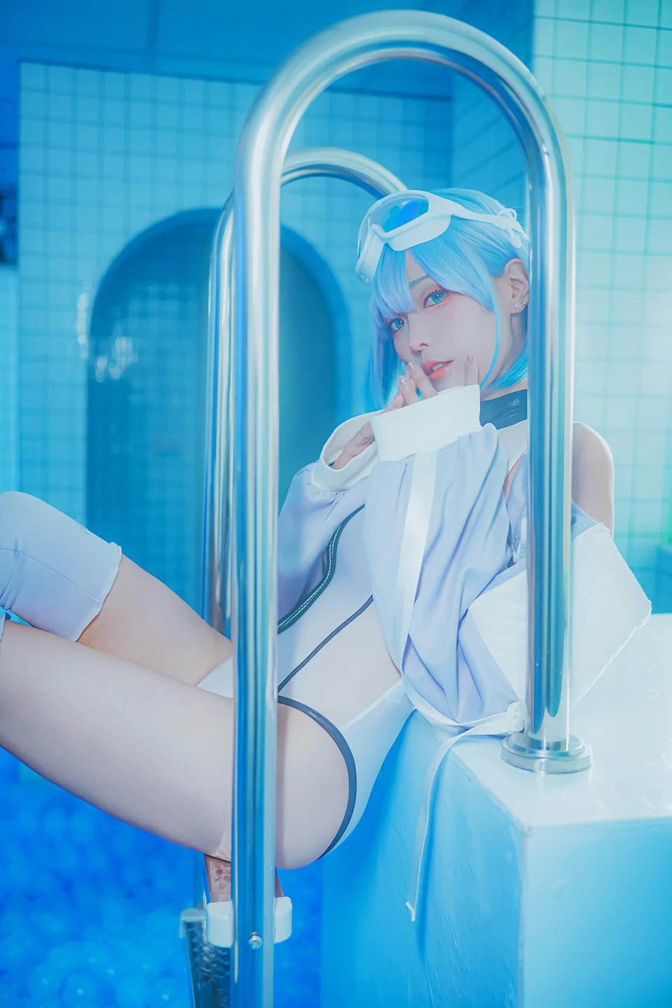 ElyEE子 - Clear Blue Drift [33P,4V-48MB] tg@simisebaisi 【丝足阁】008.webp